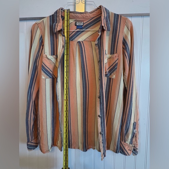 Kavu Shirt Womens X-Small Multicolor Striped Top Long Sleeve Outdoor Button Up - Picture 4 of 11